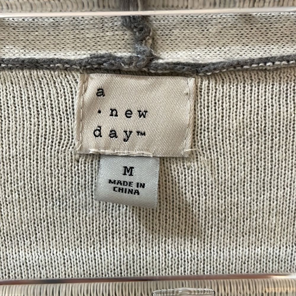 A NEW DAY gray ivory white super soft open front cardigan M - Picture 4 of 5